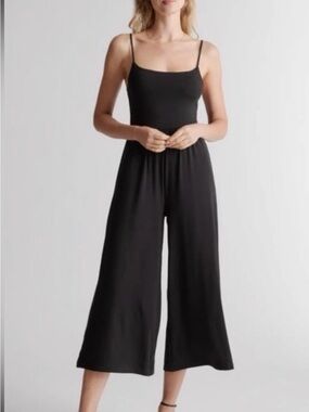 Quince NWOT Black tencel Wide-Leg jumpsuit in L